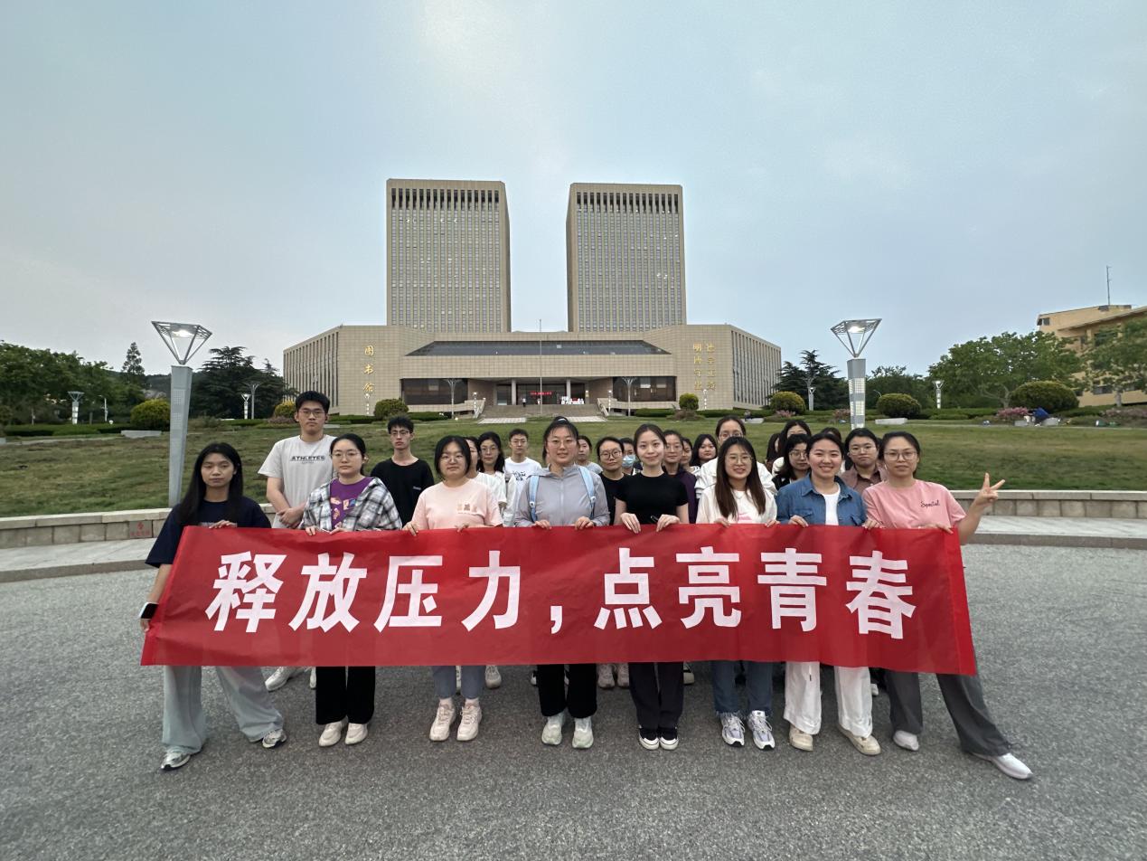 ed7ad6c892aa7ffa79addfc8d5a61bb